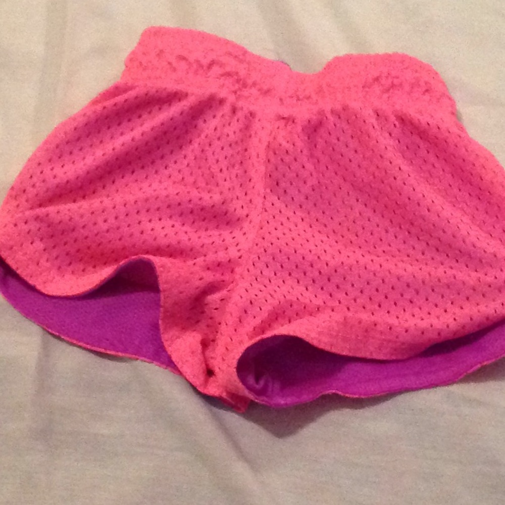 Shorts. - Picture 2 of 2